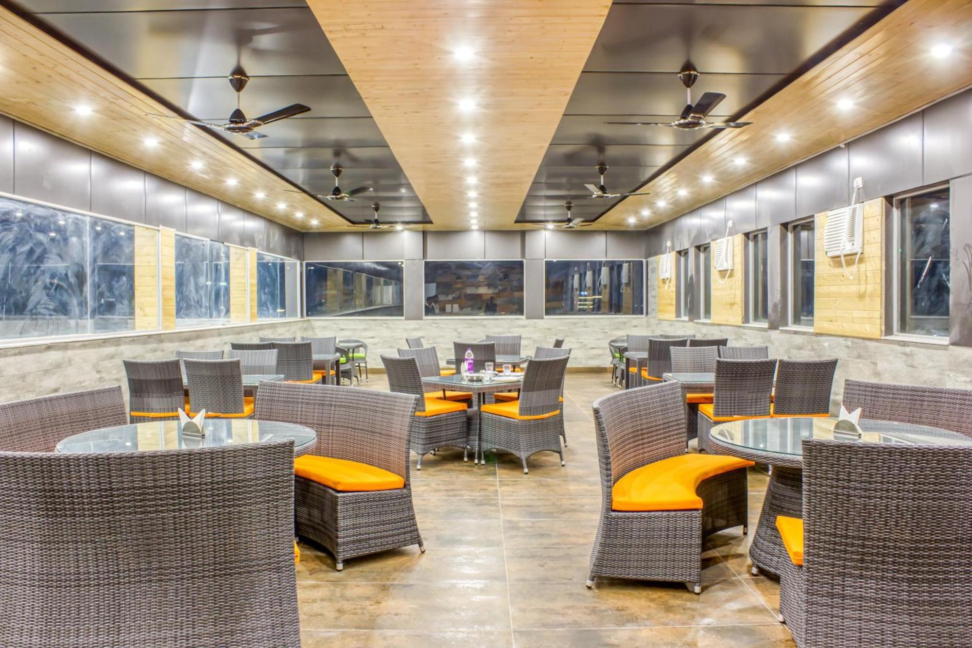 Zip By Spree Hotels Grand Legacy Prime Dehradun Dış mekan fotoğraf