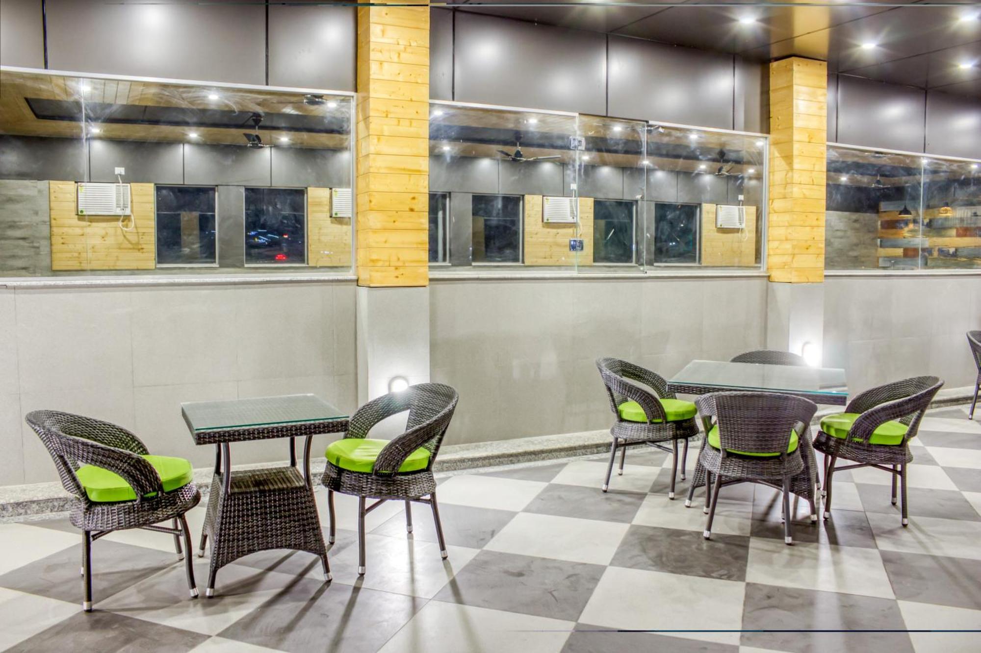 Zip By Spree Hotels Grand Legacy Prime Dehradun Dış mekan fotoğraf