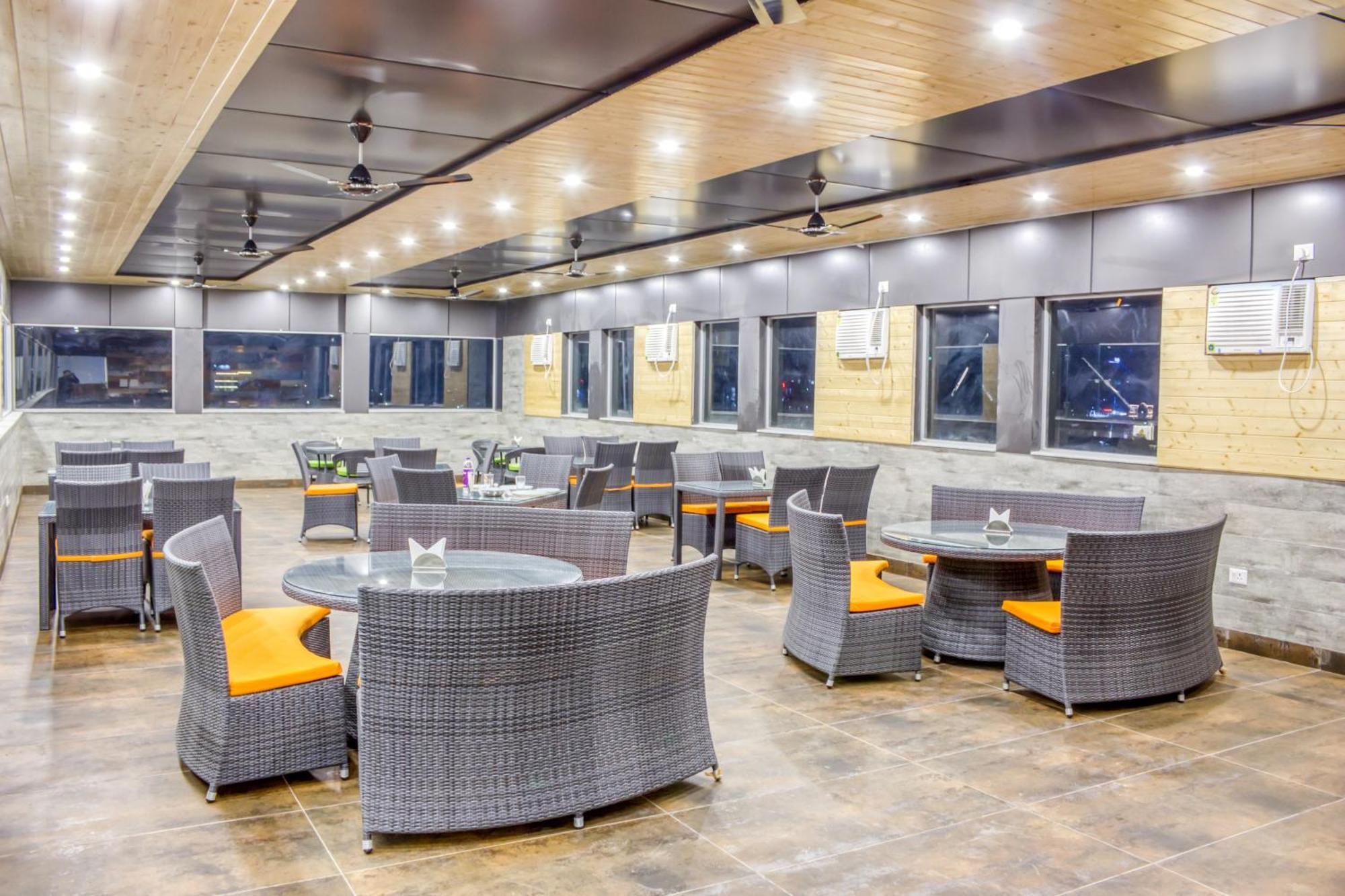 Zip By Spree Hotels Grand Legacy Prime Dehradun Dış mekan fotoğraf